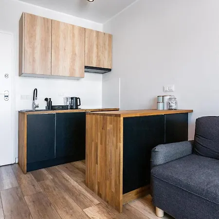 Wola Comfort Apartament Near Progresja Warsaw Exterior photo
